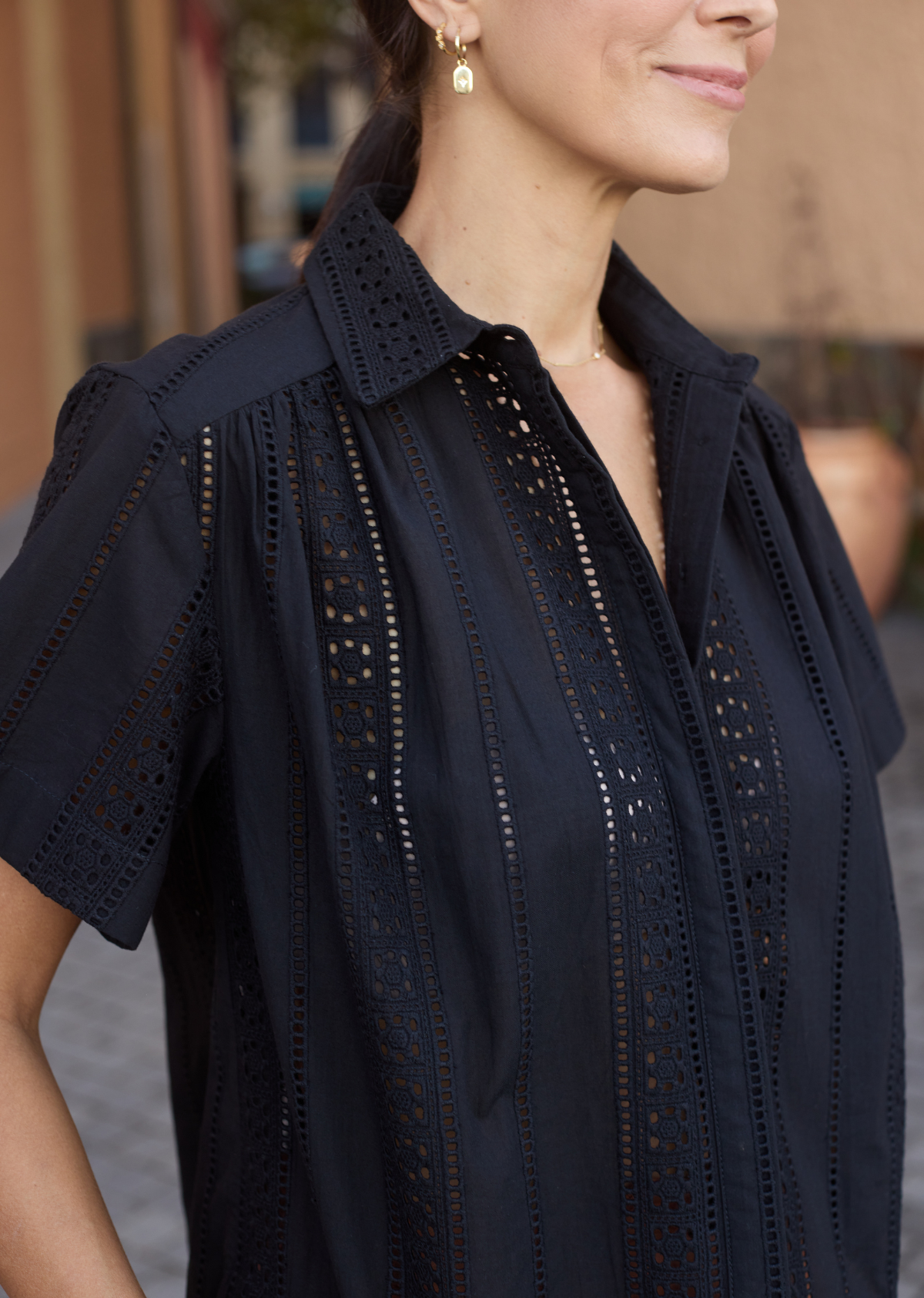 SADIE EMBROIDERED SHIRT - BLACK